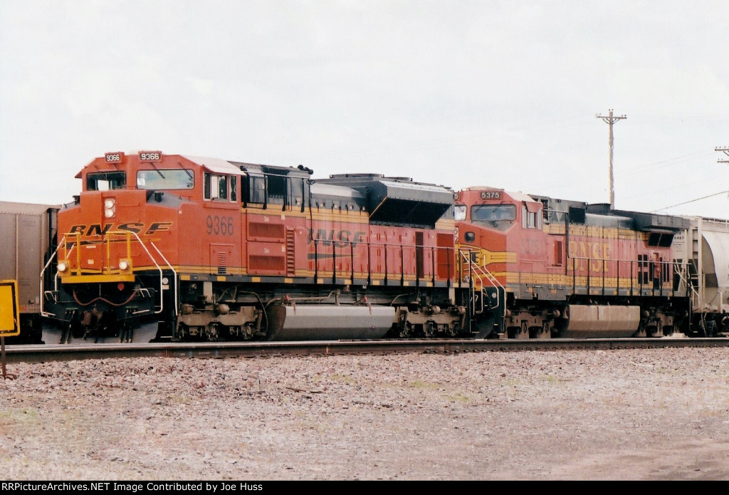 BNSF 9366 West